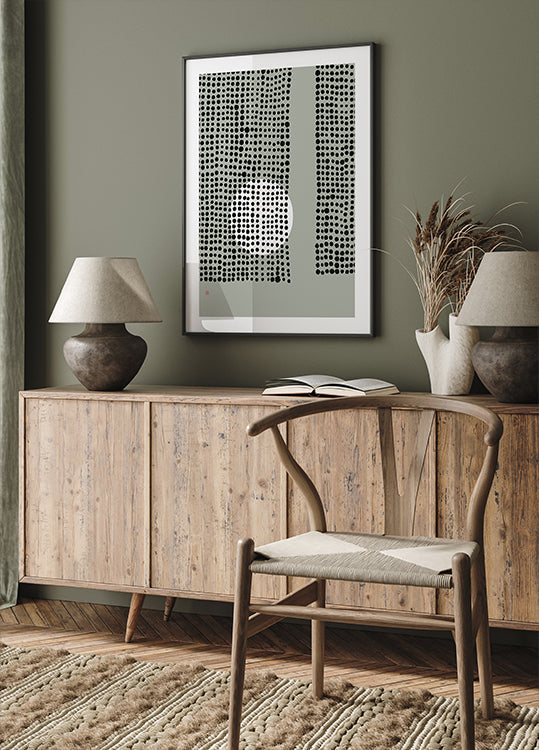 Ukryty Księżyc nr 4 | Za zasłonami