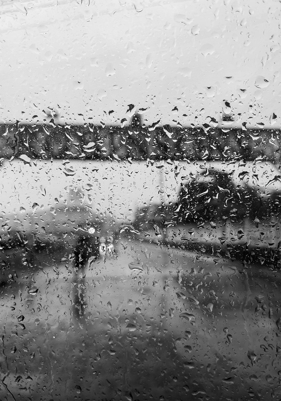 Behind Rain Drops Plakat - Posterbox.dk