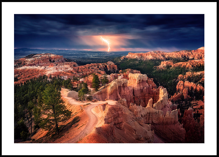 Błyskawica nad Bryce Canyon