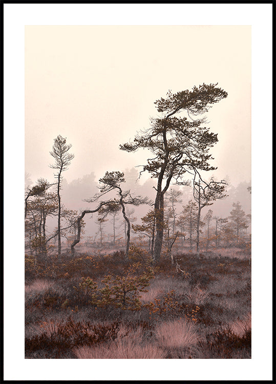 Plakat z rzeźbionymi drzewami