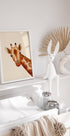 Peekaboo Giraffe Plakat - Posterbox.dk