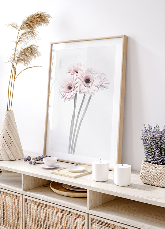 Plakat z różowymi kwiatami