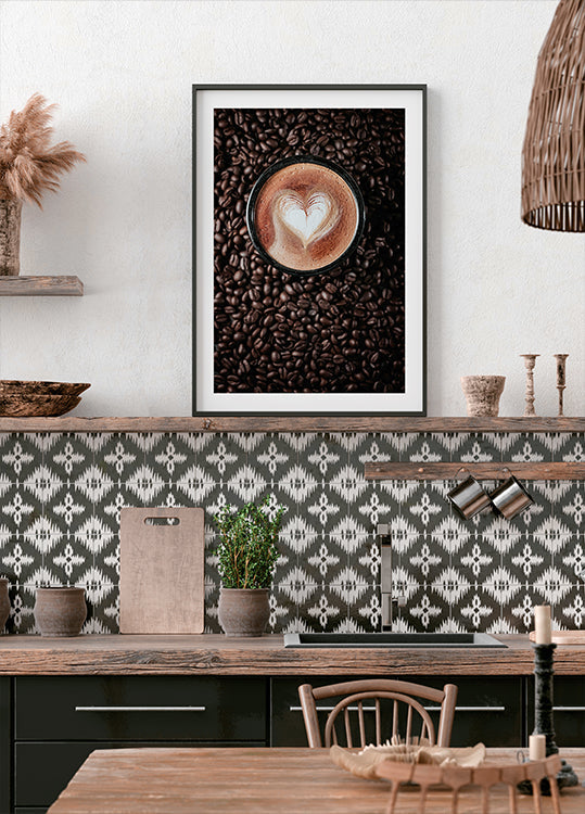 plakat „kocham latte”.