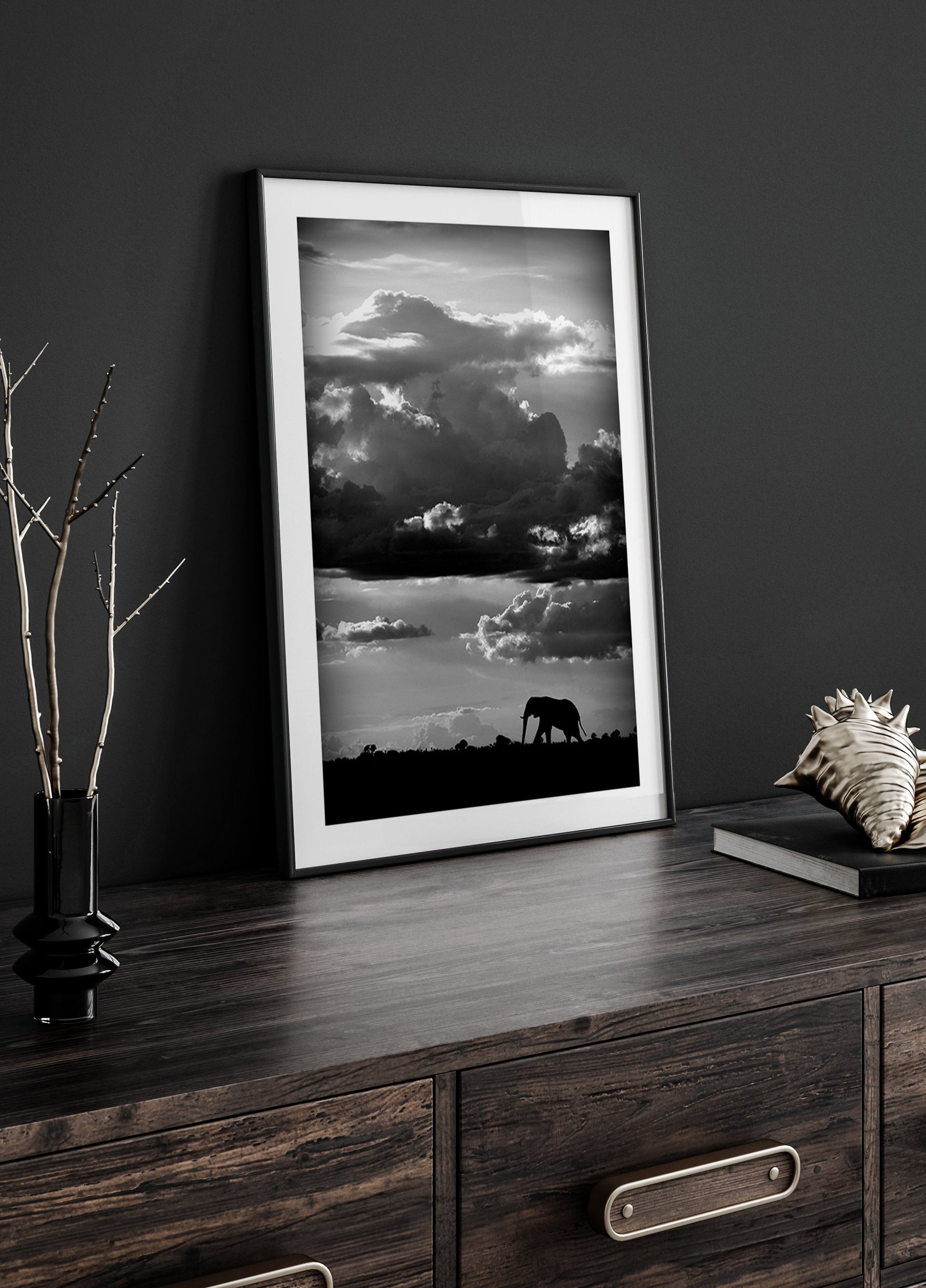 He walks under an African Sky - Posterbox