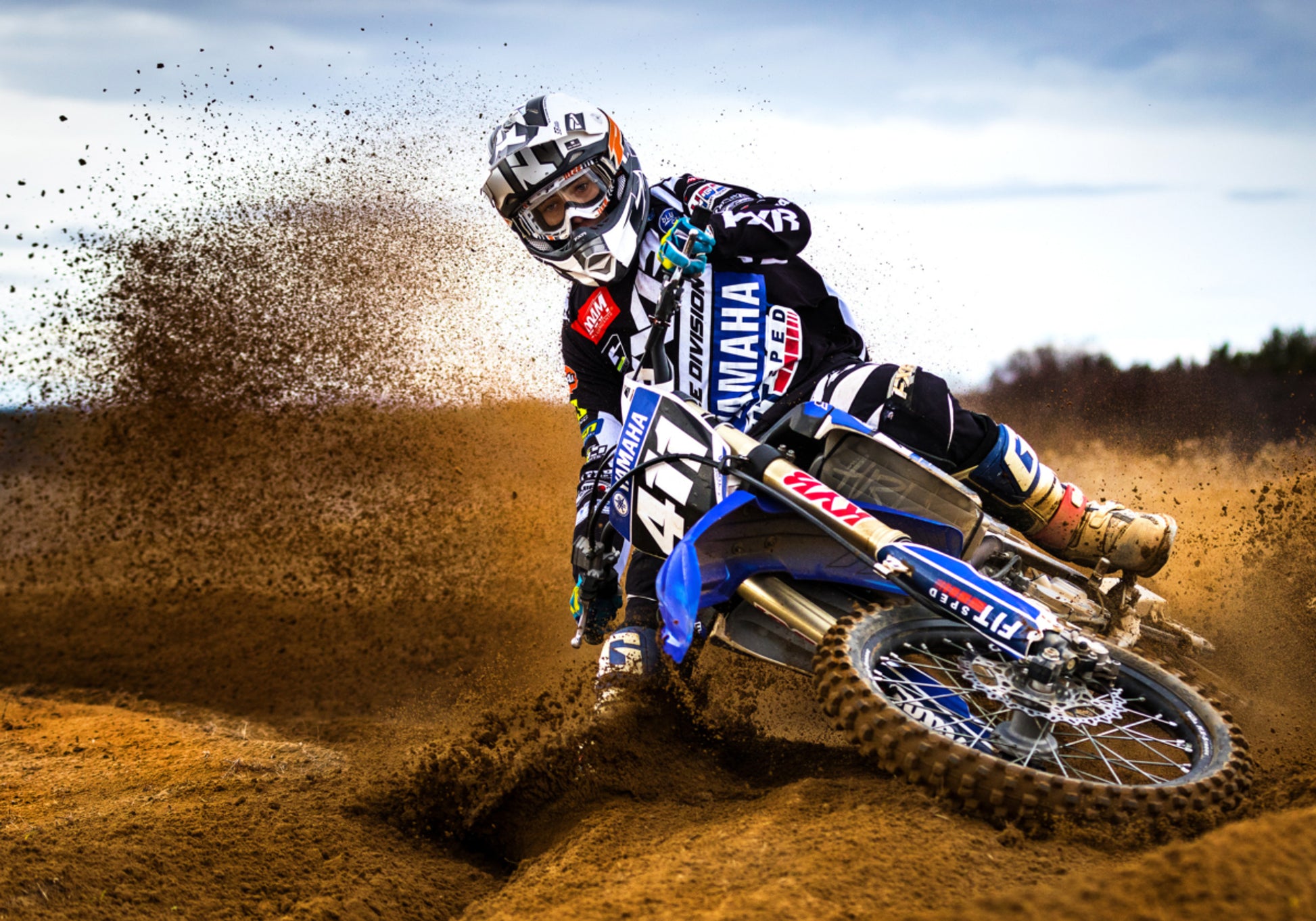Motocrossowy dreszczyk emocji