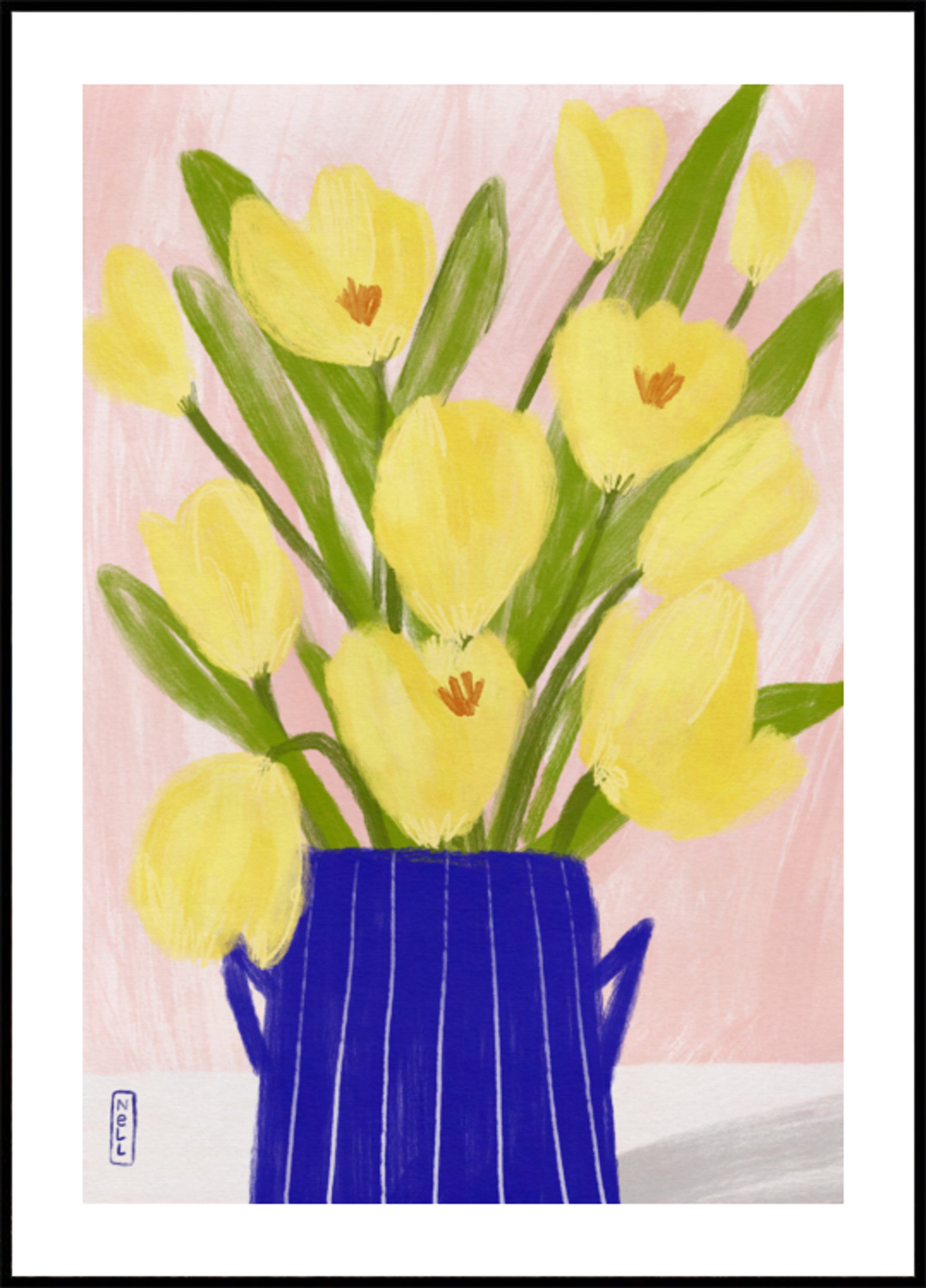 Wiosenne tulipany w niebieskim wazonie